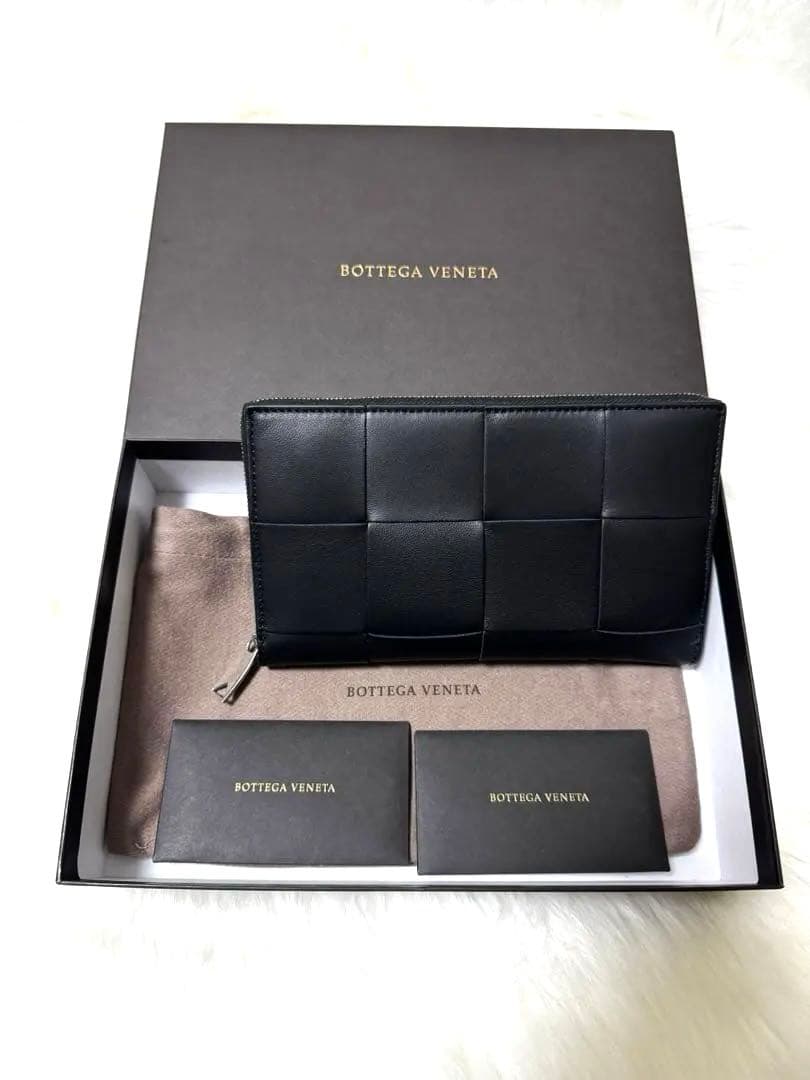 ボッテガヴェネタ カセット ラウンドジップ ブラック 最終値下げ 早い