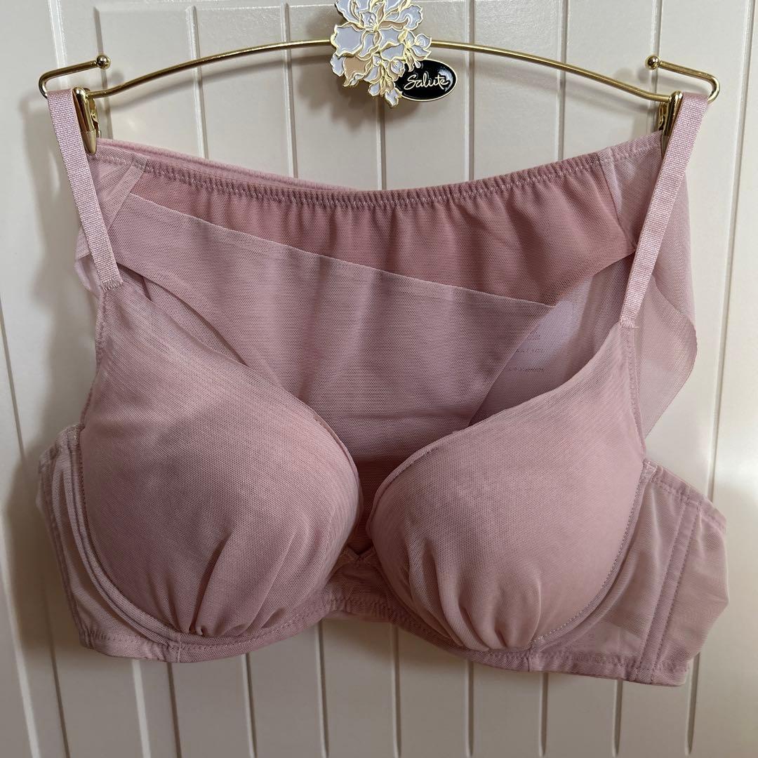 【定価12,000円以上】ワコール　パルファージュ　ブラジャー　ショーツC75M