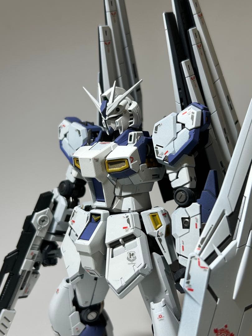 RGνガンダム　全塗装　完成品 RGνガンダム 全塗装 完成品 - メルカリ