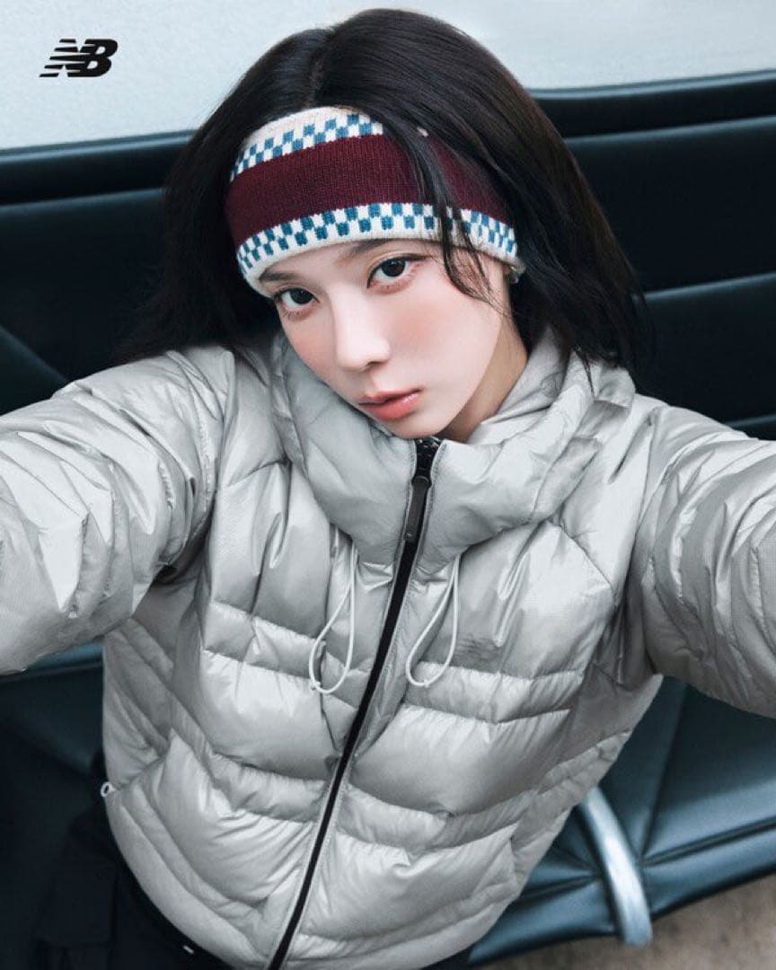 New BalanceUNI Flying 77 GooseDownJacket - メルカリ