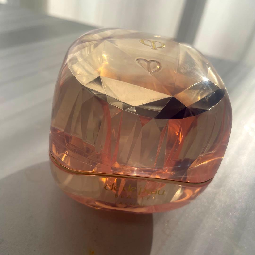 クレドポーボーテ　ホリデー2024ラクレーム30g 限定