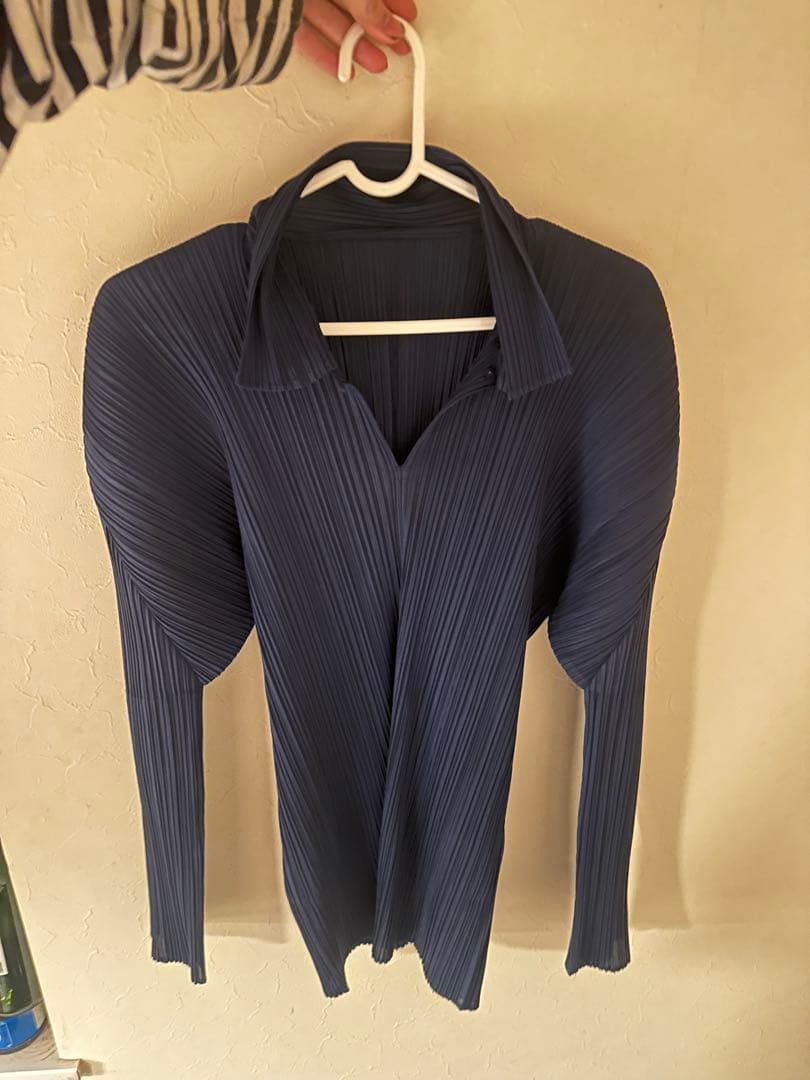 ISSEY MIYAKE ネイビー プリーツシャツ　size 3