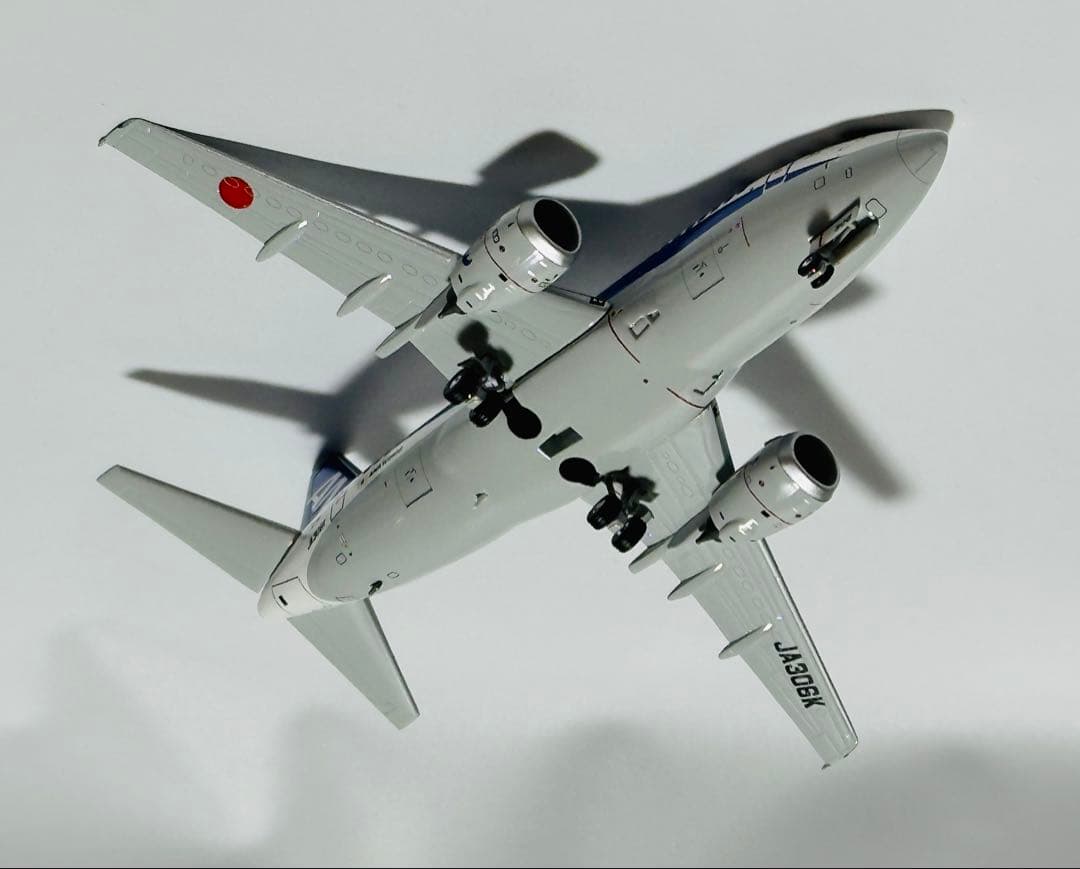 全日空商事 1/200 ANA B737-500 NH20176 - メルカリ