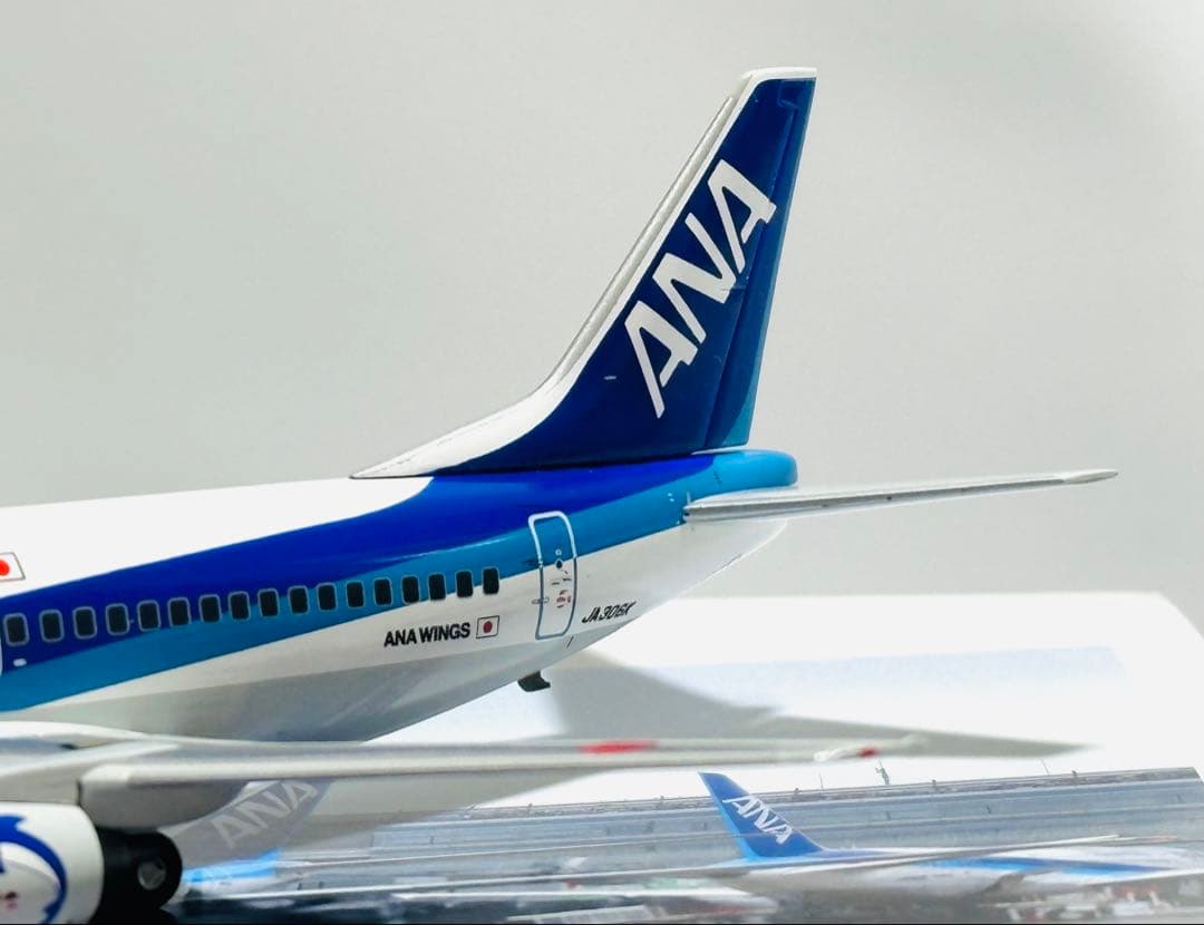 全日空商事 1/200 ANA B737-500 NH20176 - メルカリ