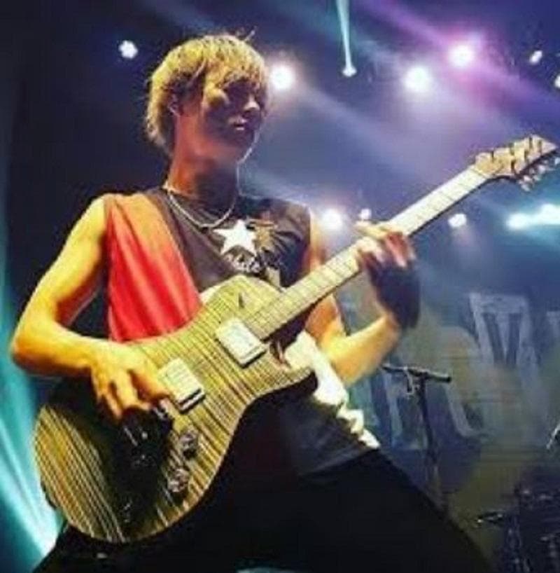 ONE OK ROCK ワンオクロック 南米公演 TORU 実着用 シャツ - メルカリ