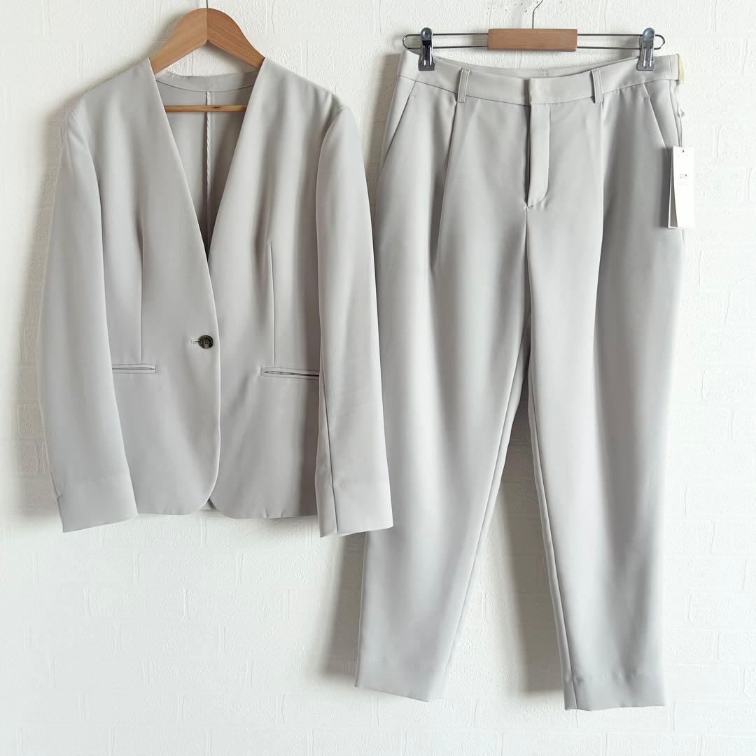 美品✨23区 パンツスーツセットアップ　ノーカラー　ライトグレー　40