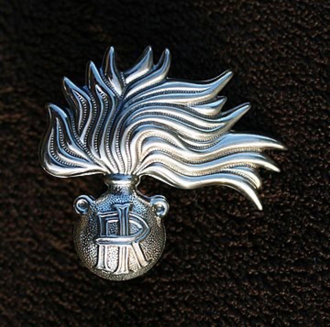 新品・正規品】イタリア軍カラビニエリ（国家憲兵隊） ミリタリー