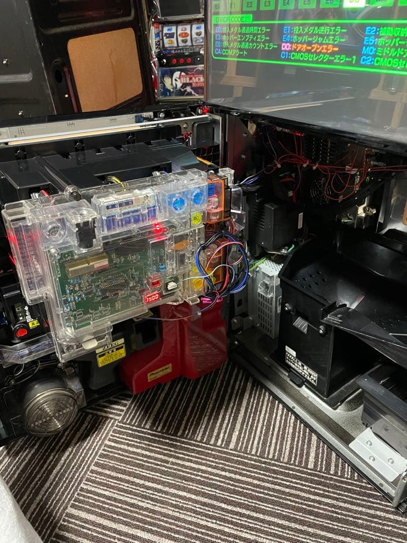 引き取り歓迎】パチスロ 実機 バイオハザードRE:2 - メルカリ