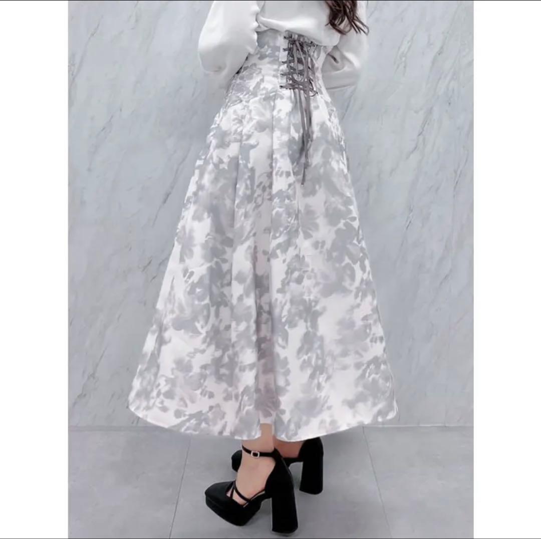 ダズリンコルセット風スカート