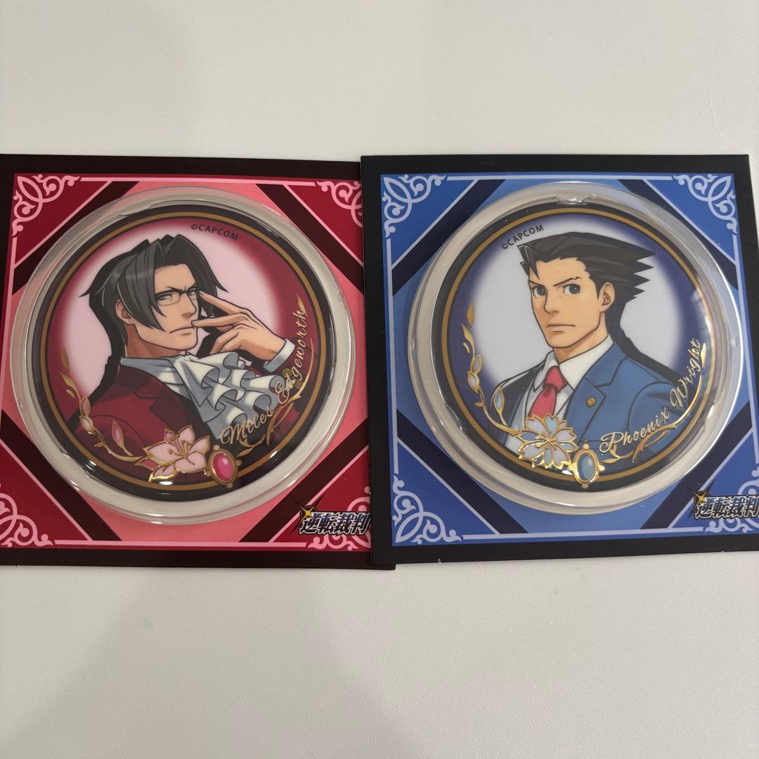 逆転裁判 成歩堂龍一 御剣怜侍 海外限定 缶バッジ 2点セット - メルカリ