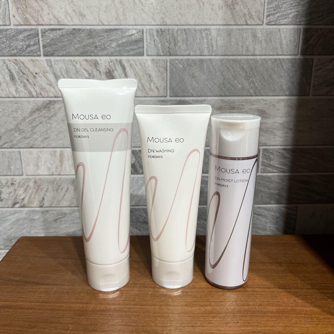 フォーデイズ　ムーサイオ　化粧品3点セット