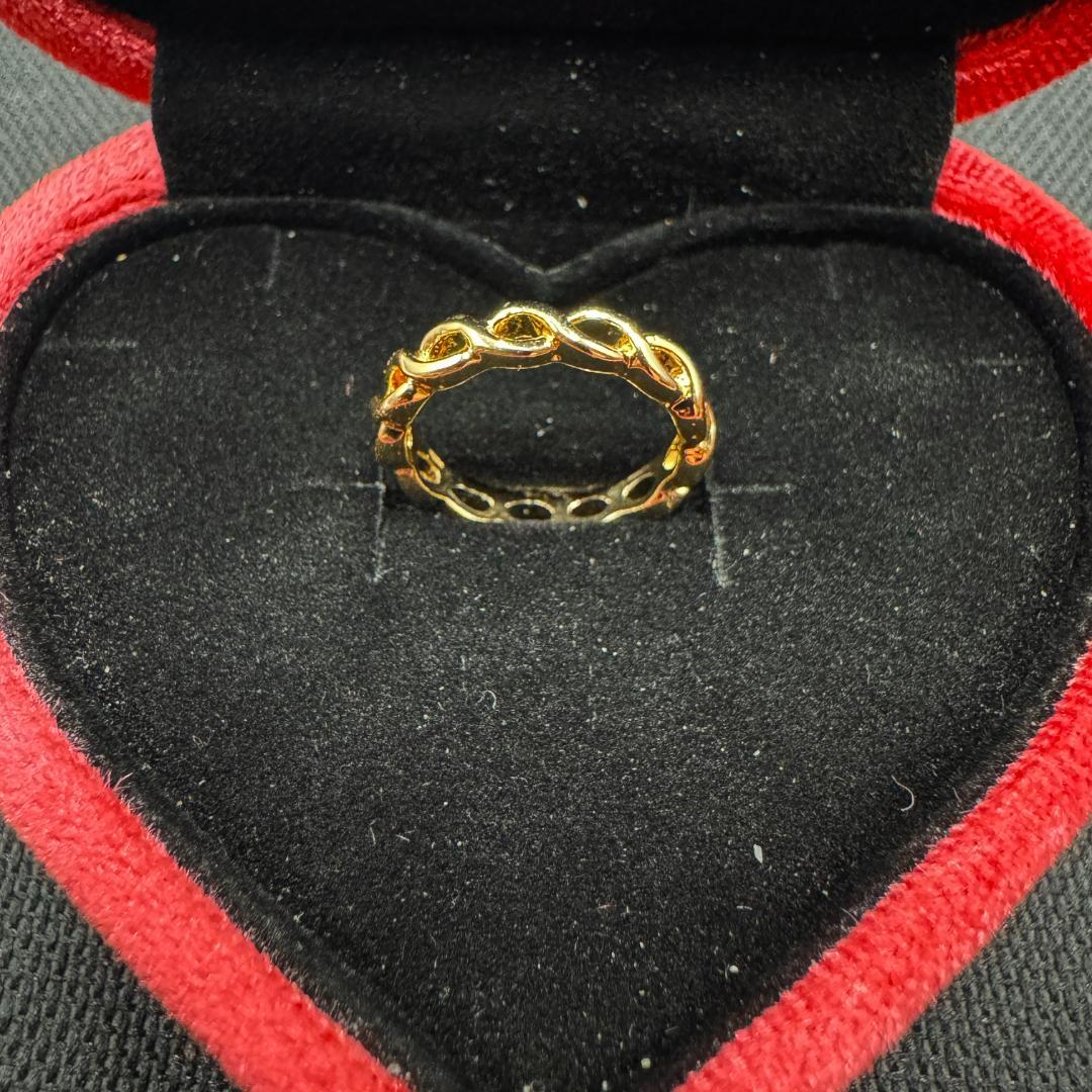 U*i様 258 遺品整理 生前整理 ゴールドカラー 渦巻き透かしデザイン