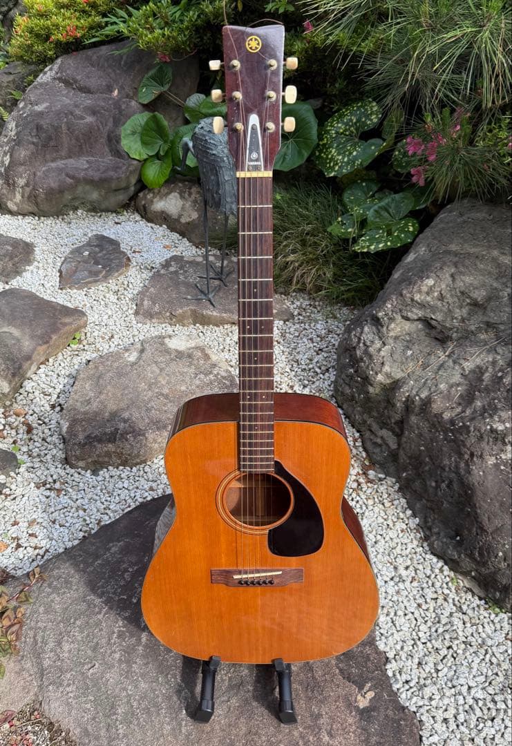 T*i様 Yamaha FG-140 希少・赤ラベル　ヴィンテージアコースティッ
