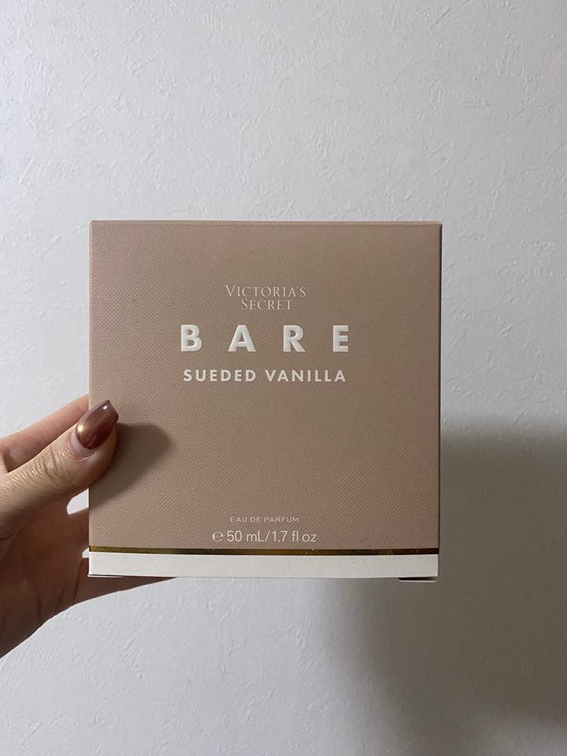 Victoria's Secret BARE sueded vanilla - メルカリ
