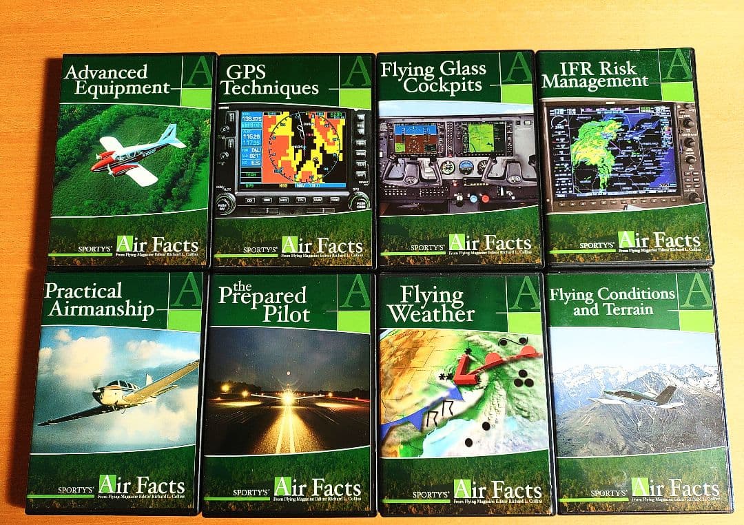 飛行教習ビデオ全巻（8本）DVD812分　全巻セット販売（英語版）