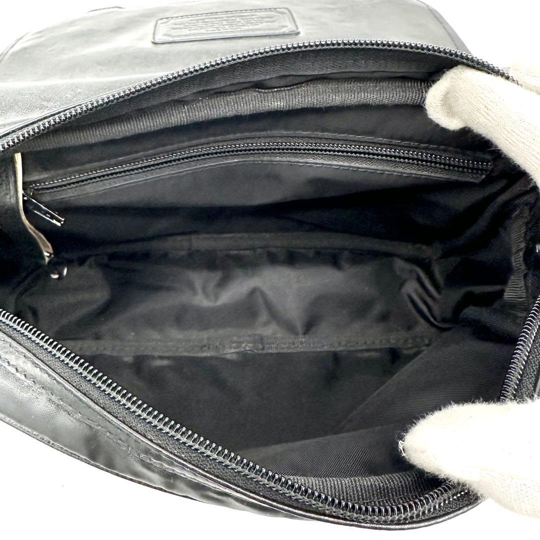 希少✨ハンティングワールド ショルダーバッグ コンチョ バチューサー