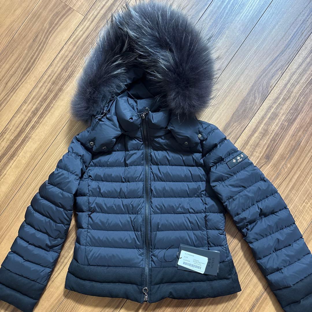 タトラス　ダウンジャケット　ブラック　ヴァレナ