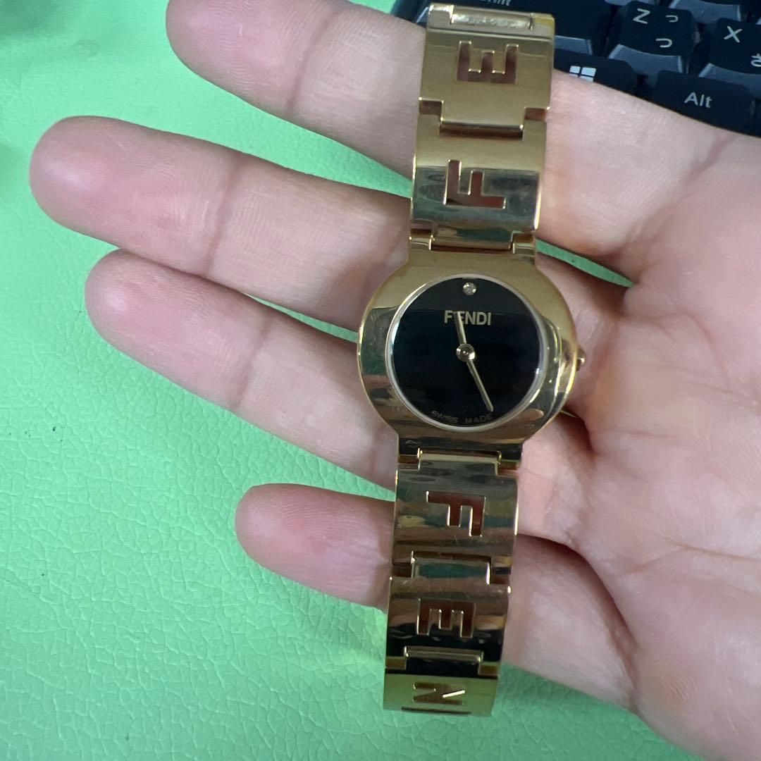 FENDI フェンディ 腕時計 ゴールド