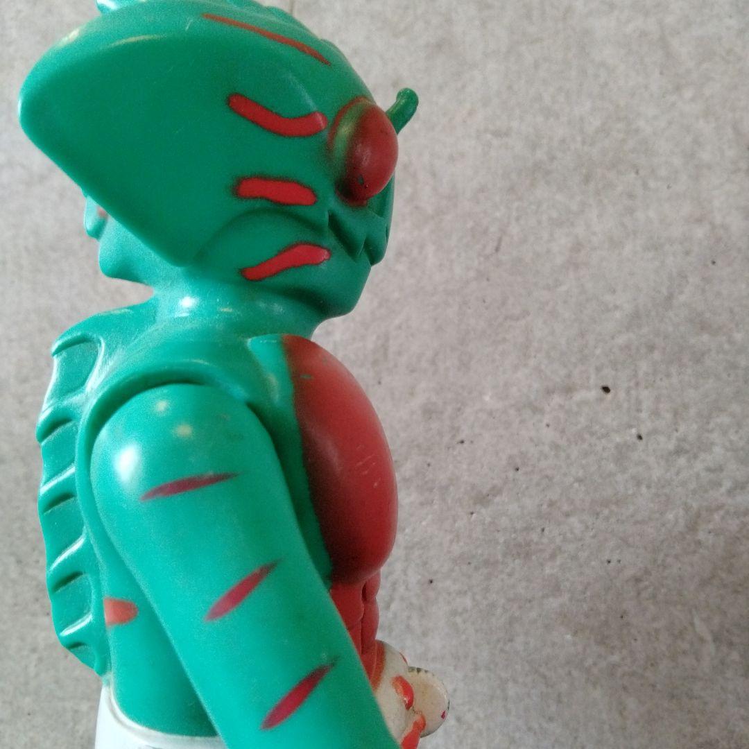 当時物仮面ライダーアマゾンソフビ無版権パチ約23センチ - メルカリ