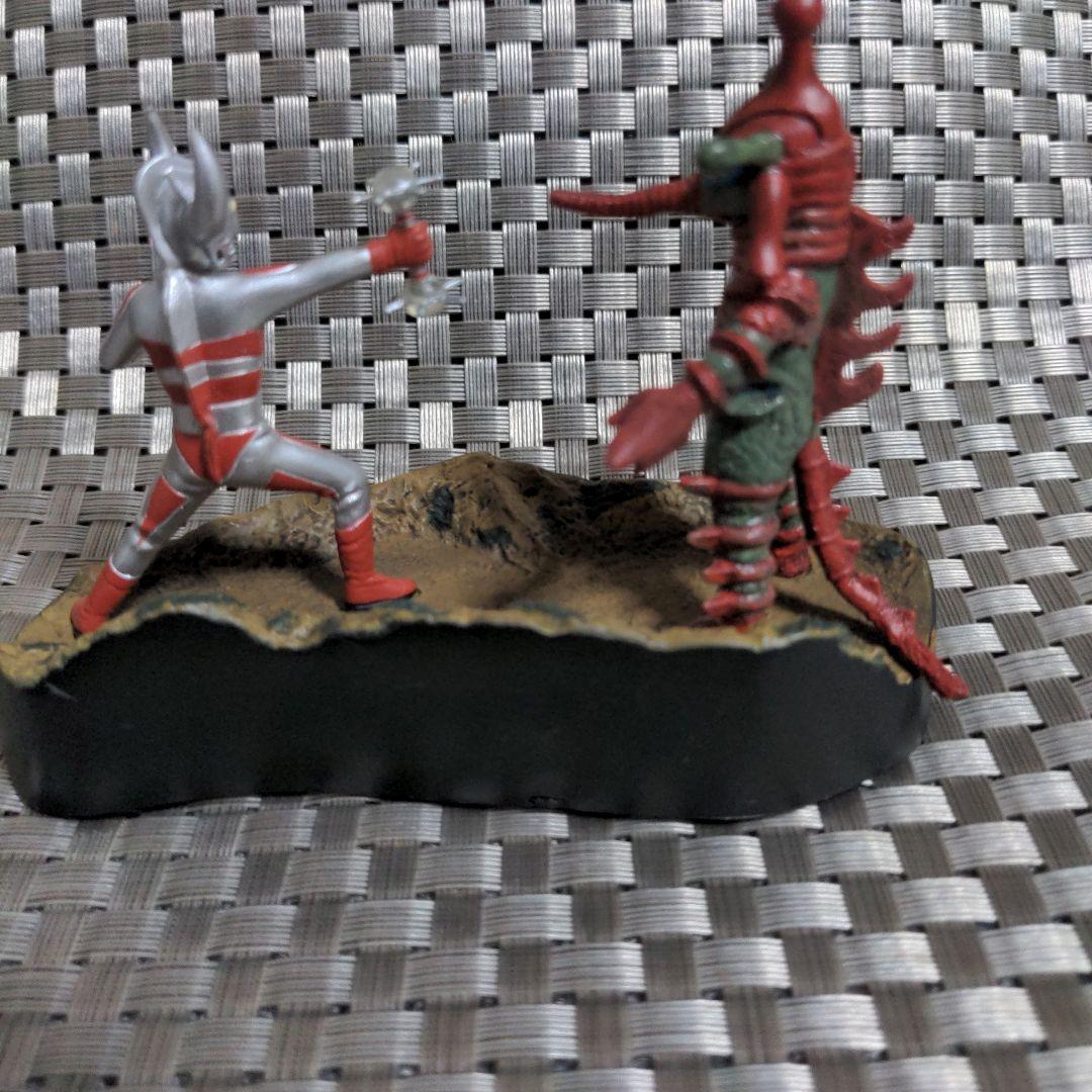 ウルトラ怪獣戯画「奇跡!ウルトラの父」(ウルトラの父対ヒッポリト星人