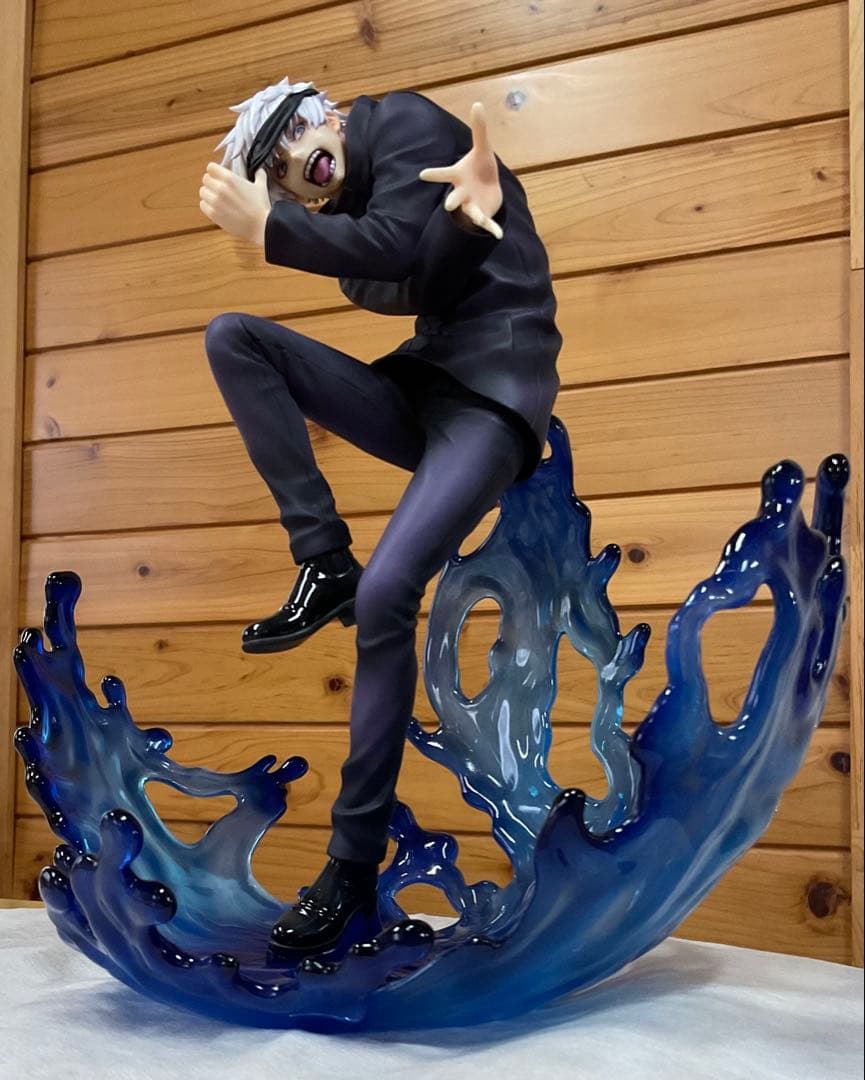 呪術廻戦 五条悟 渋谷スクランブルフィギュア PVC製塗装済み完成品