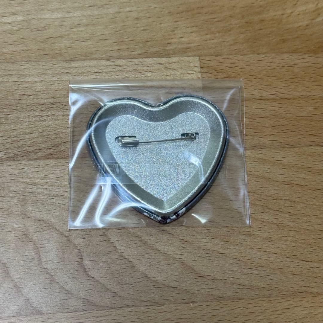 ラブライブ 虹ヶ咲 マルイ バレンタイン レア ハート型 缶バッジ