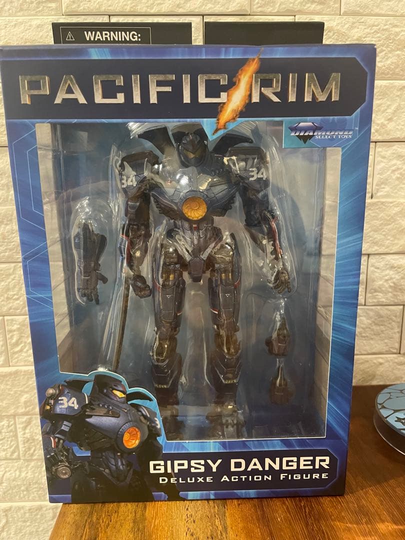 パシフィックリム ジプシーデンジャー デラックスアクションフィギュア