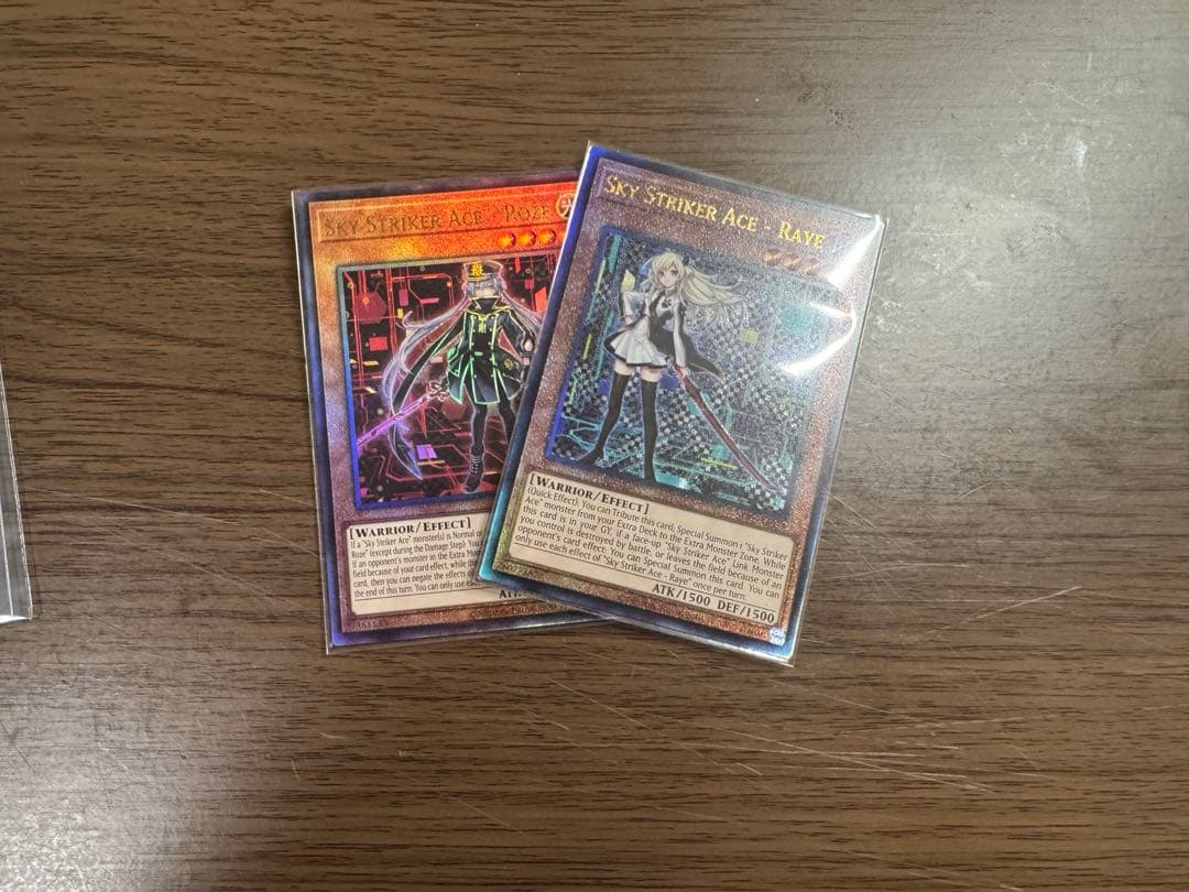 遊戯王 遊戯王　閃刀姫-レイ　閃刀姫-ロゼ 泰亜版 アジア英語 レリーフ