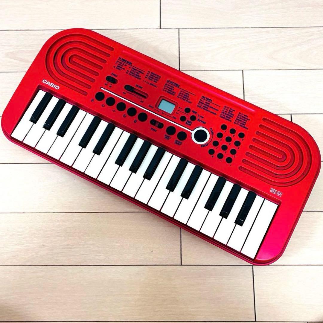 CASIO ミニ鍵盤 電子キーボード 32鍵盤 UK-01 - メルカリ
