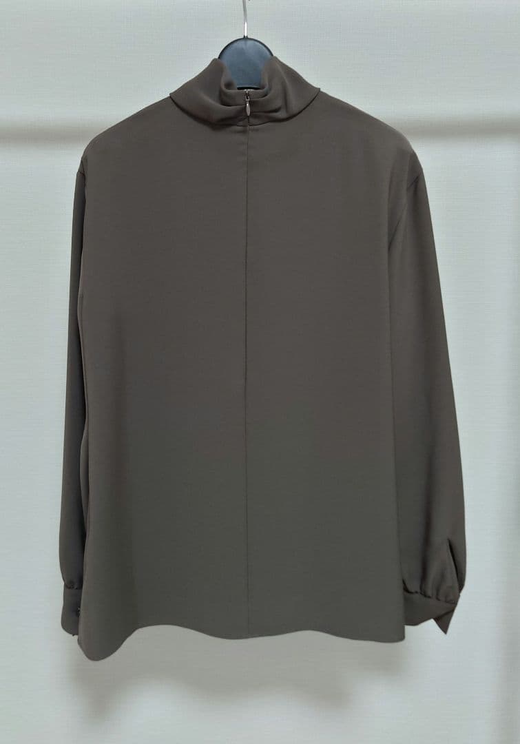 新品タグ付 theory luxe 23AW Marvine Sandy - メルカリ