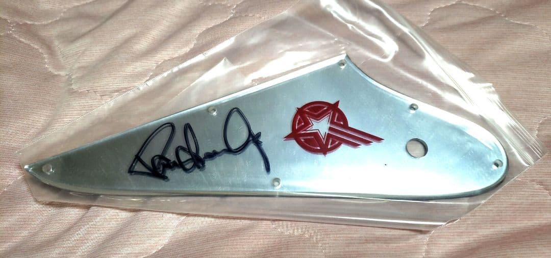 限定値下げ【未開封】ポールスタンレー直筆サイン入ピックガード