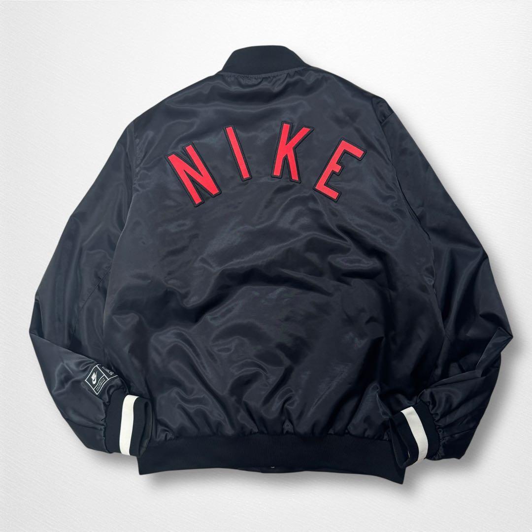 ナイキ バックロゴサテンスタジャン ボンバージャケット ナイロンブルゾン L