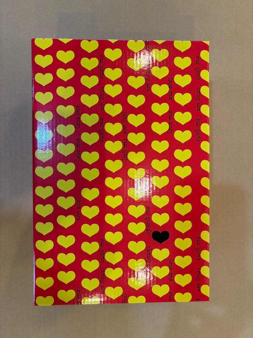 BE@RBRICK Yellow Heart Reverse 400％ e - メルカリ