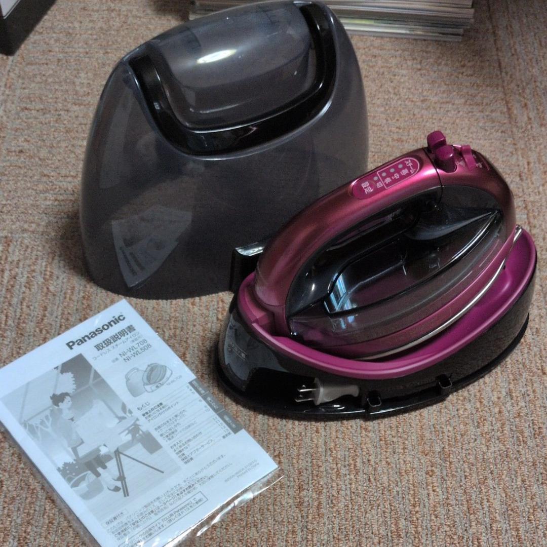 パナソニック コードレススチームアイロン NI-WL708 P