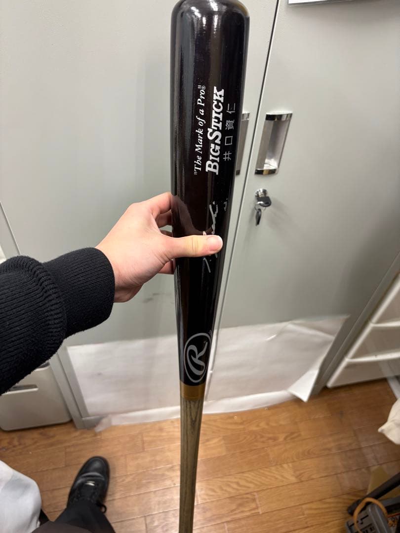 OS-89 希少 井口資仁 サイン入りバット 2026年最新】井口 バットの人気