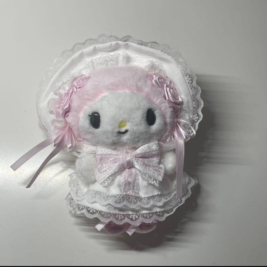新品　ホワイトフリル　マイメロ　マスコットキーホルダー マイメロディ