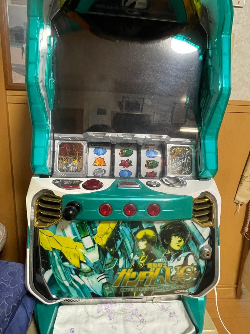 不要機 ガンダムUCスロット値下げ可能⭕️ 機動戦士ガンダムユニコーン UC 実機 メダル不要装置セット 中古