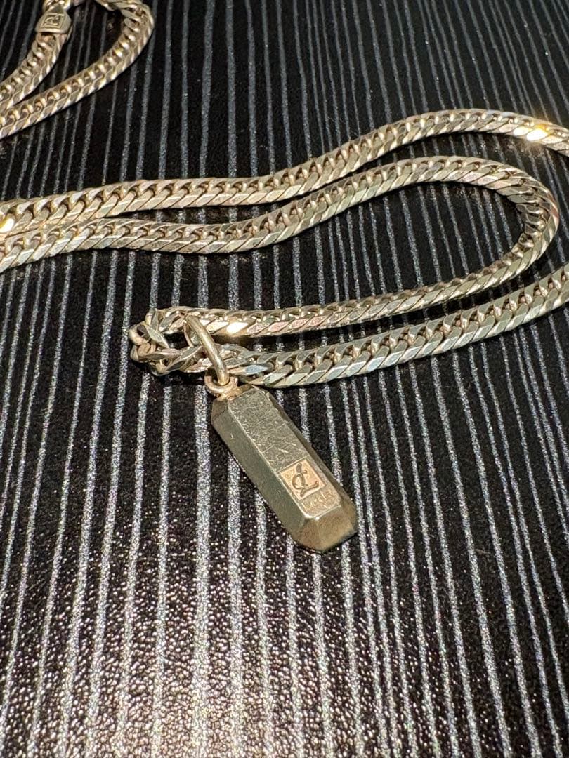 LEDA シルバー チェーンネックレス ペンダント付き