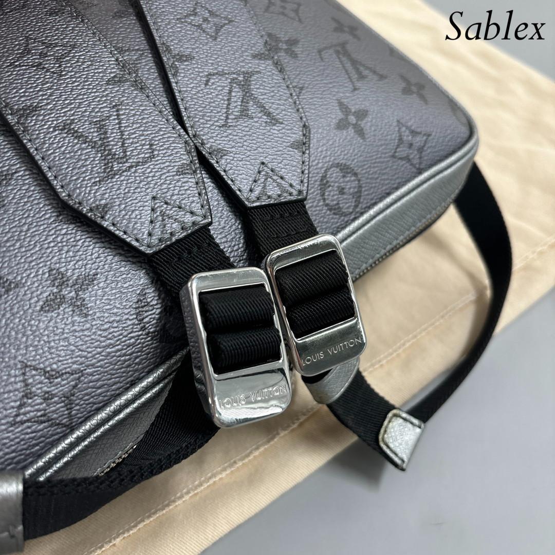 新品同様/RFID】ルイヴィトン タイガラマ アウトドア メッセンジャー