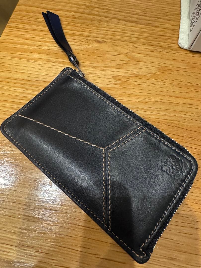 LOEWE☆パズルロングカードホルダー　ブラック