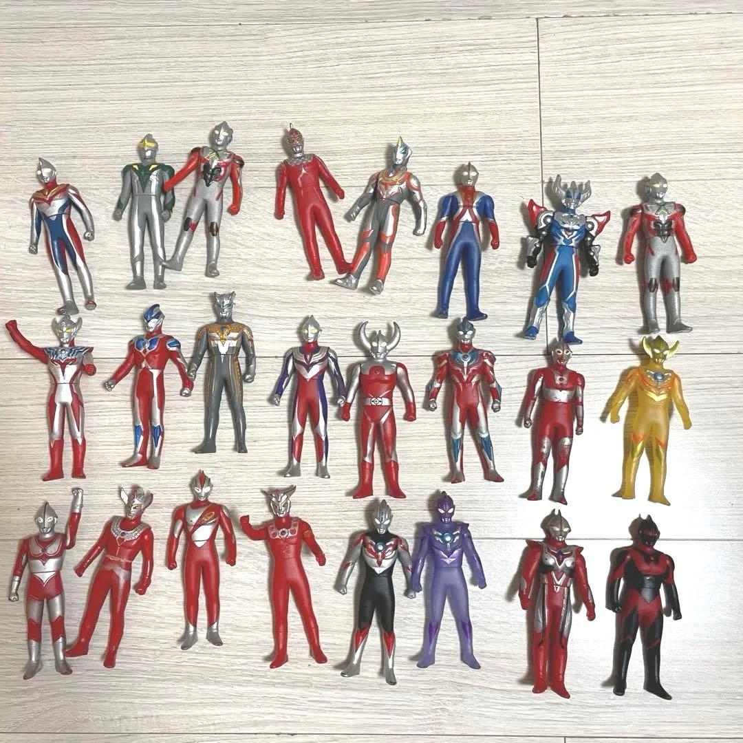 即日発送 † 平和レトロ ウルトラマンソフビ ウルトラマンフィギュア † 楳図かずお版「ウルトラマン」ソフビシリーズ BIGウルトラマン レトロver.
