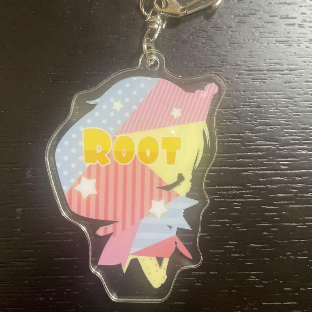 アクリルキーホルダー るぅと - メルカリ