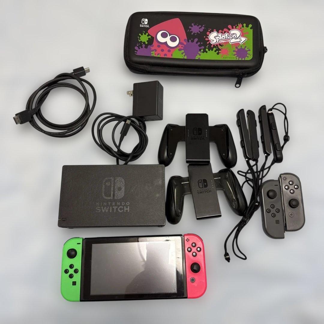 任天堂Switch本体　ブラック　おまけ付き