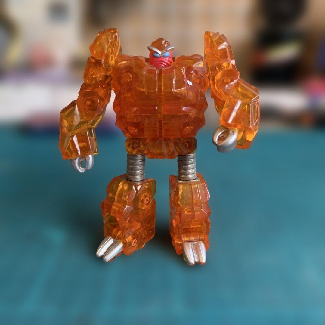 マシンロボクリアオレンジ怪獣フィギュア