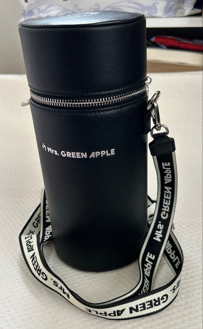 Mrs. GREEN APPLE ペンライトケース　　黒 Mrs GREEN APPLEMGA Light Stick Bag Black公式ペンライトスティック用