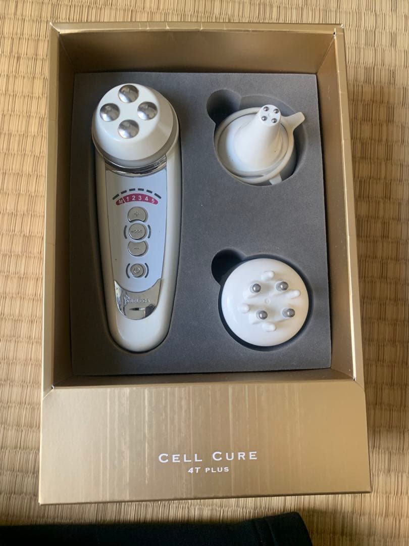 CELL CURE 4T PLUS 美顔器 - メルカリ