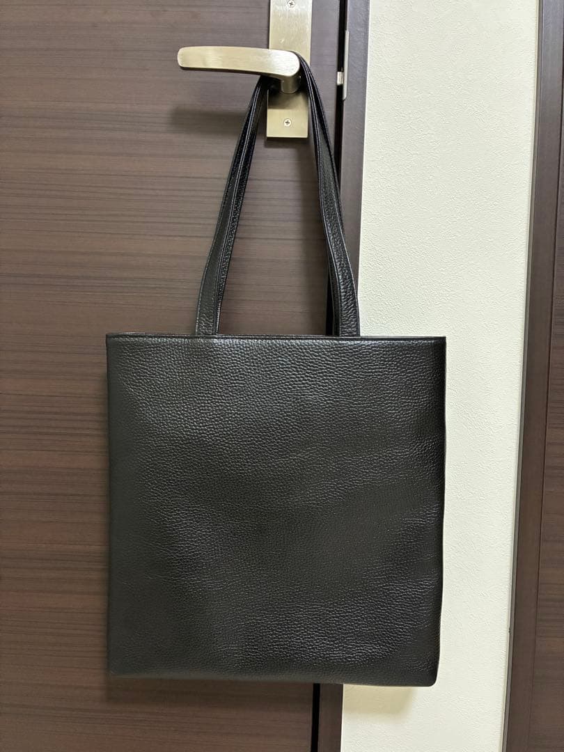 HushTug スマートトート スマートトート ブラック – HushTug