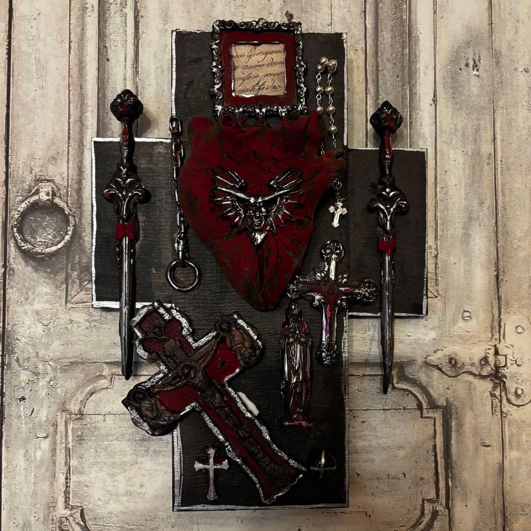 【1点限定作品】悪魔撲殺聖なる十字架 オブジェ