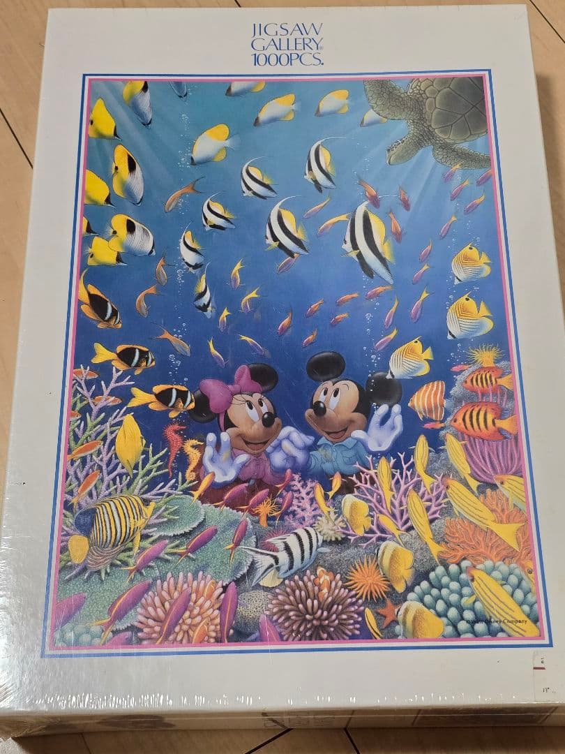 デートは水族館　ジグソーパズル　1000ピース　ディズニー　テンヨー　新品未開封 71YbsgUfCzL._AC_UF350,