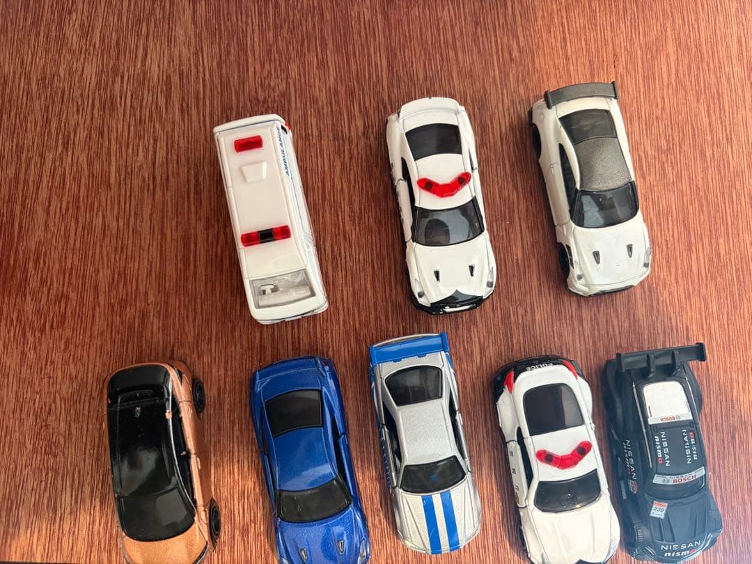 ミニカー 8台セット スポーツカー・救急車・レーシングカー トミカ